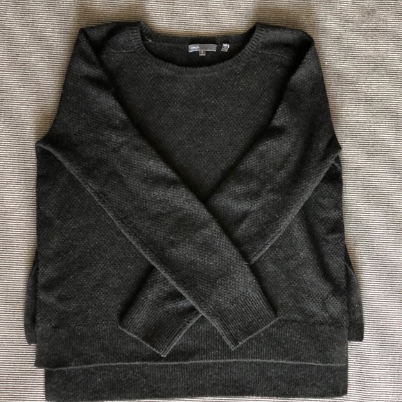 Vince Black Moss Stitch Sweater with Button Sides - Picture 1 of 4